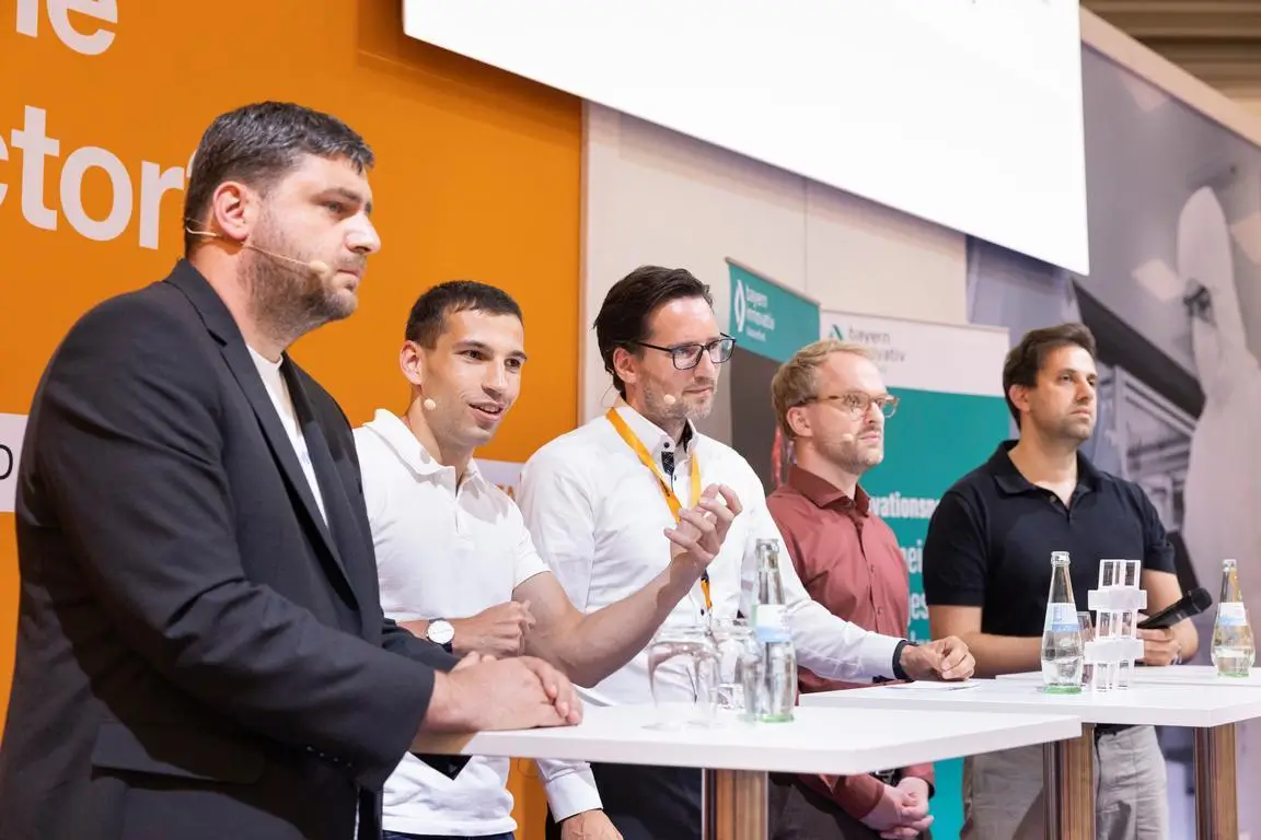 Lead the innovation conversation banner