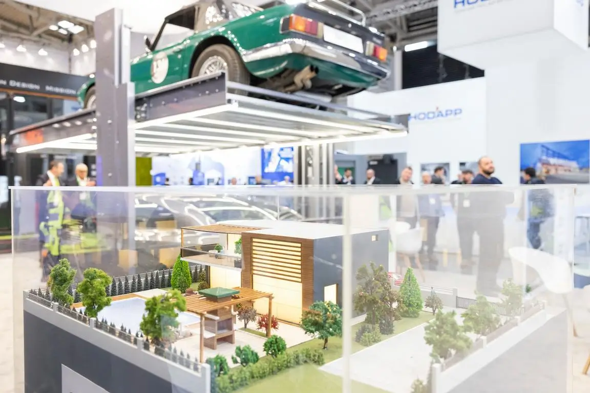 Connect with industry trends banner