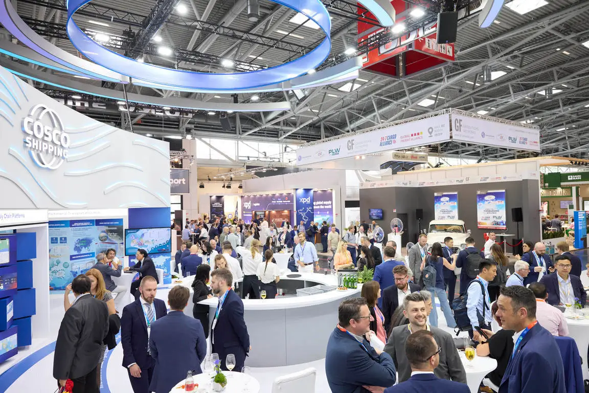 Understand global trends banner